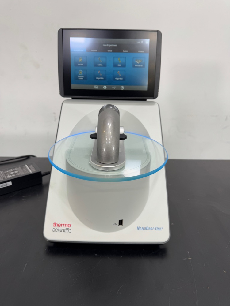 Image of Thermo Scientific NanoDrop One C UV/VIS Spectrophotometer